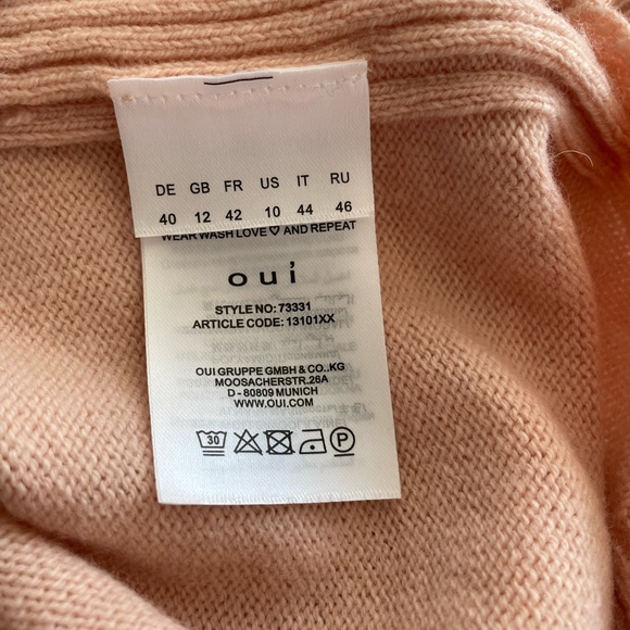 Cosy Soft Pink Sweater - Picture 2 of 3